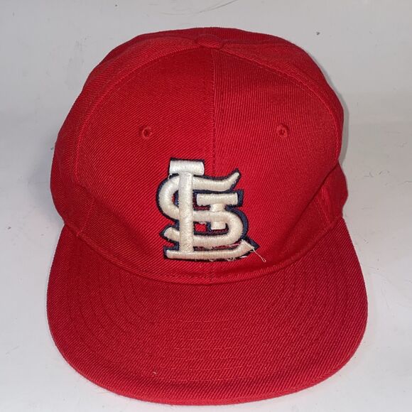 St Louis Cardinals B.B. Box Premium Fitted Hat 7 3/8 Red Cap Flat Bill MLB - Picture 1 of 13